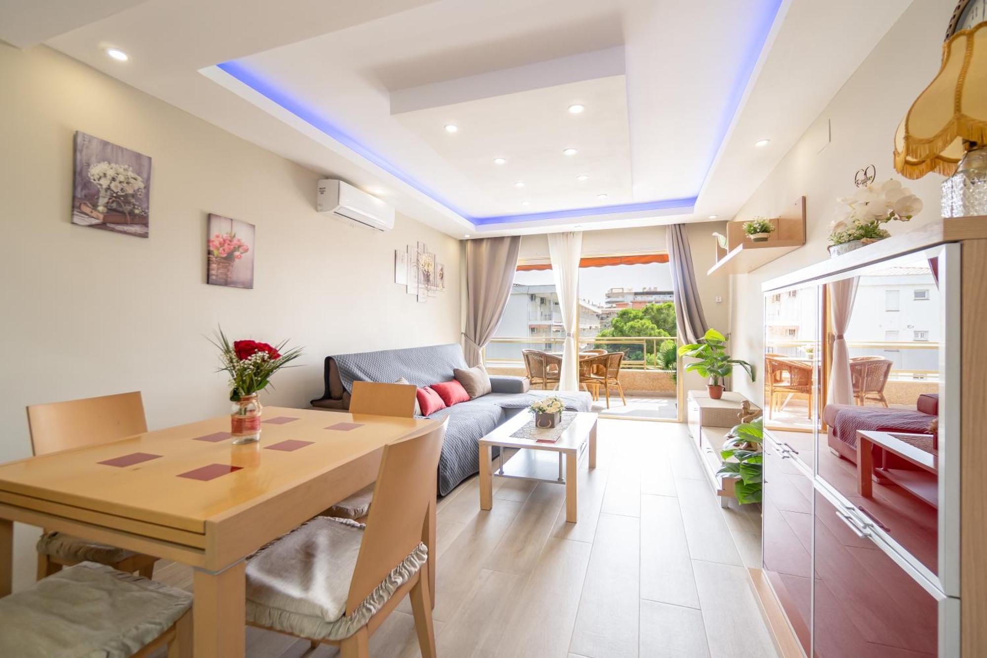 TuristMar - Acogedor apartamento a solo 50m de la Playa, Salou Exterior foto