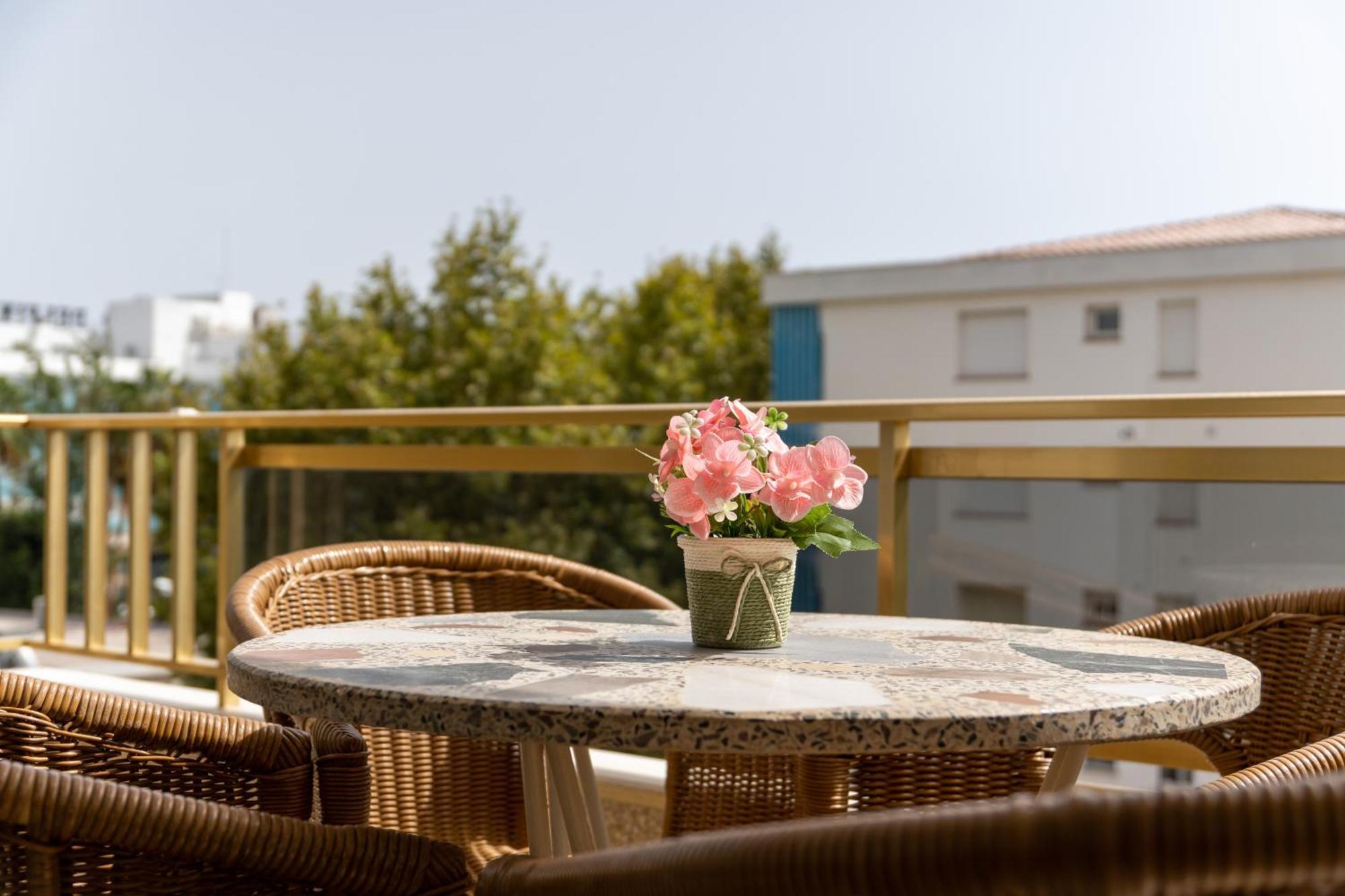 TuristMar - Acogedor apartamento a solo 50m de la Playa, Salou Exterior foto